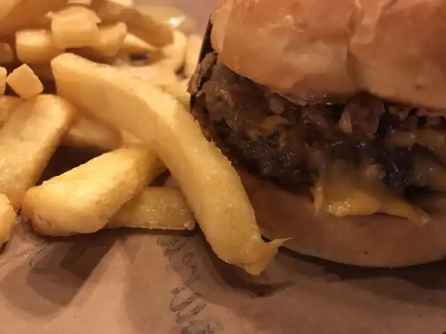 Burger X'nin yemek ve ambiyans fotoğrafları 36