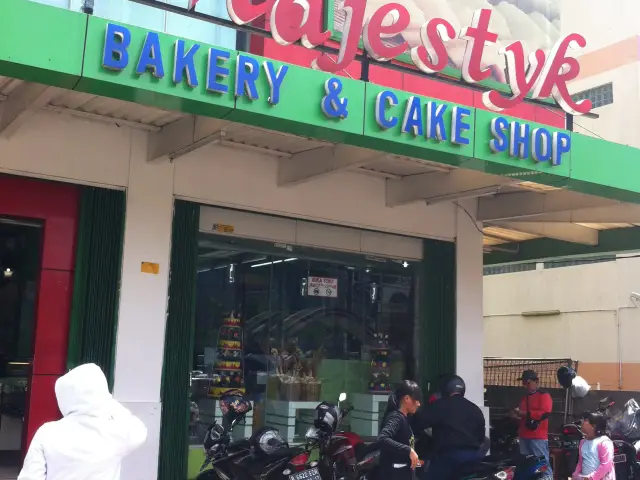 Gambar Makanan Majestyk Bakery & Cakes 12