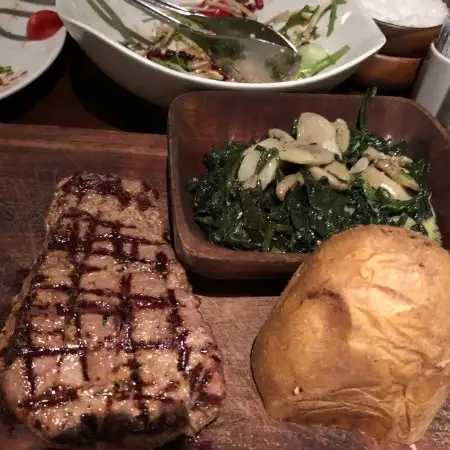Nusr-Et Steakhouse'nin yemek ve ambiyans fotoğrafları 39