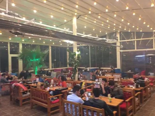 Şehr-i Destan Nargile & Cafe'nin yemek ve ambiyans fotoğrafları 3