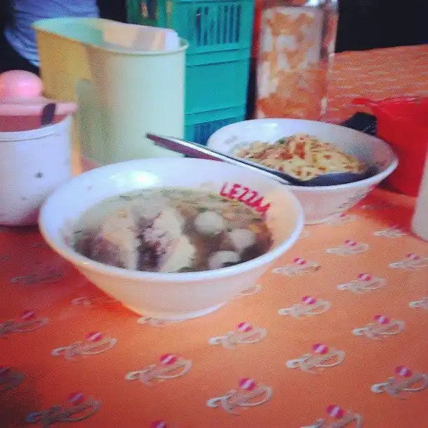 Gambar Makanan Mie Baso Rudal Anggrek 16