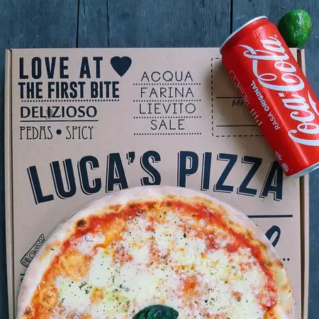 Gambar Makanan Luca`s Pizza Seminyak 6