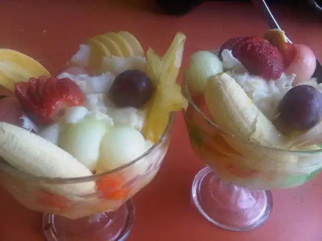 Gambar Makanan sop buah turangga 2