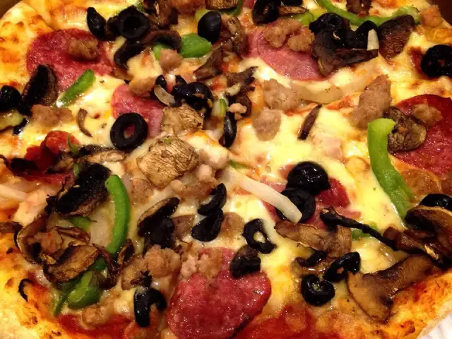 Gambar Makanan Domino's Pizza 16