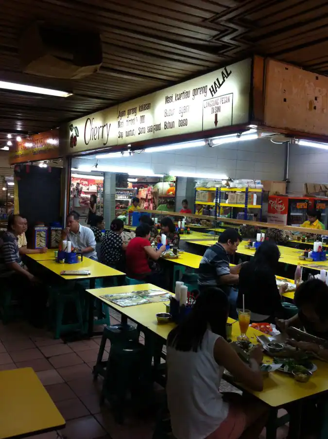 Foto Restoran Cherry Cafetaria Foto Makanan Pilihan Di Itc Mangga Dua