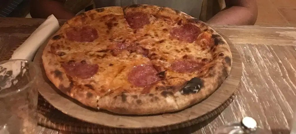 Gambar Makanan Francesco's Pizza 18