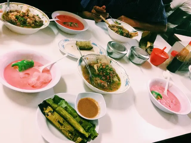 Gambar Makanan Sop Konro Perak 9