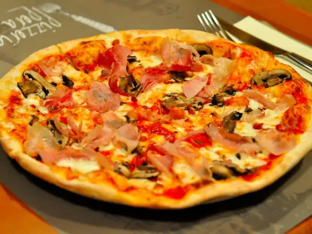 Pizzeria Pera'nin yemek ve ambiyans fotoğrafları 42
