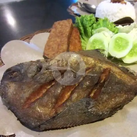 Gambar Makanan ikan Bakar Cak Oji, Jl.depsos Raya No.35 13