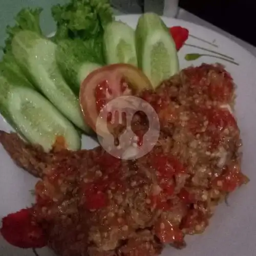 Gambar Makanan Ayam Geprek, Bukittinggi 3