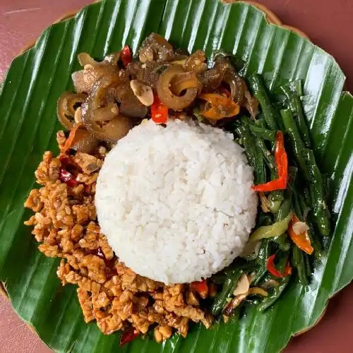 Gambar Makanan Gudeg Istimewa&nasi Rames Mamae Ima 1