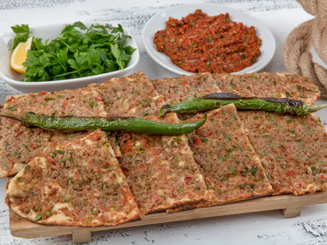 Osmanlı Etli Ekmek'nin yemek ve ambiyans fotoğrafları 1