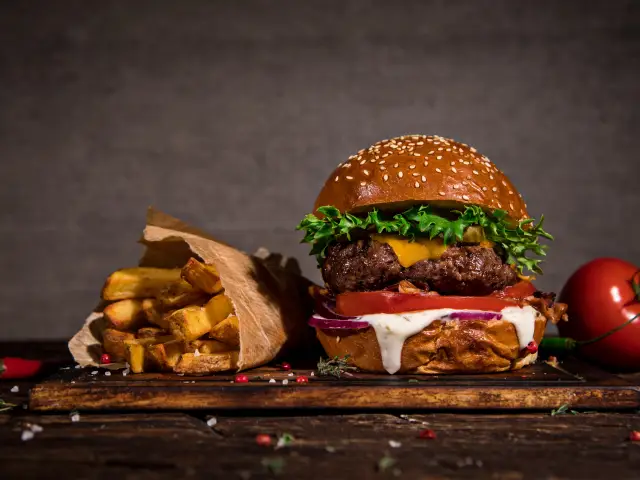 Dragon Burger'nin yemek ve ambiyans fotoğrafları 1