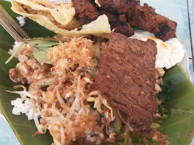 Gambar Makanan Pecel Madiun & Sambal Tumpang Hj. Sarkiyah 11