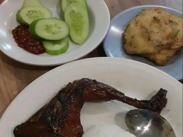 Gambar Makanan Ayam Bakar Cendrawasih 8