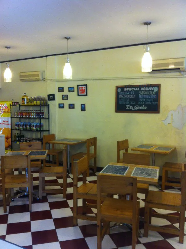 Edelweiss Terdekat Restoran Dan Tempat Makan Roti Terdekat Di Jakarta