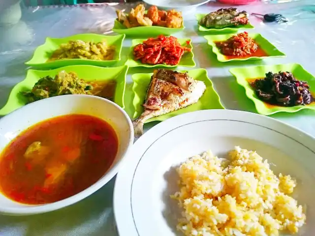 Gambar Makanan Warung Makan Khas Kaili 7