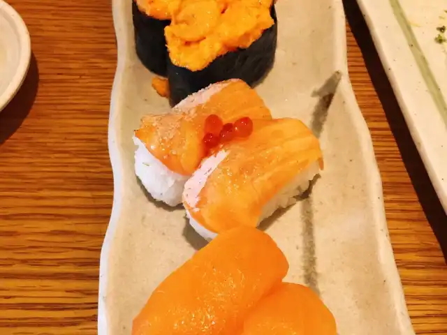 Sushi Zanmai Food Photo 11