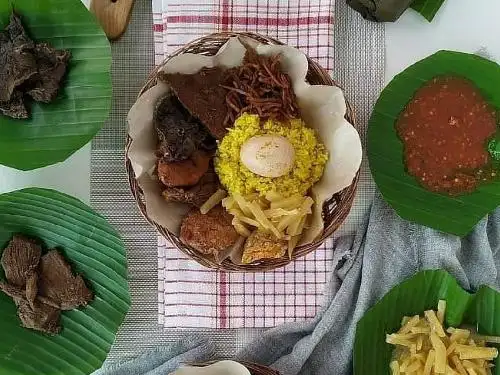 Warung Nasi Kuning Satu Sama Asuhan Hj Rosita, R.A Kartini