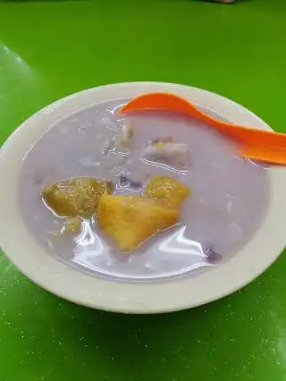 San Zhou Kopitiam 三洲茶餐室