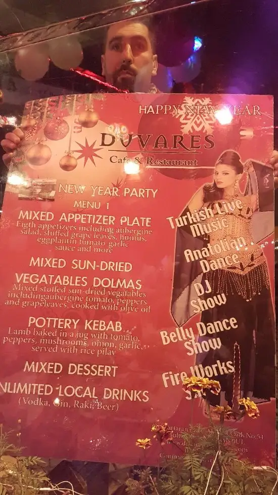 Duvares Cafe & Restaurant'nin yemek ve ambiyans fotoğrafları 8