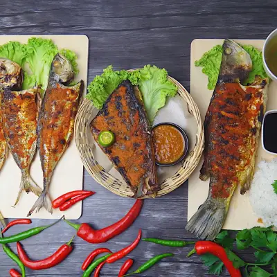 IKAN BAKAR KAYU ARANG