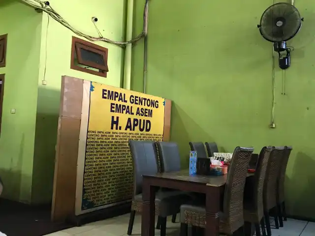 Gambar Makanan Empal Gentong H. Apud 8