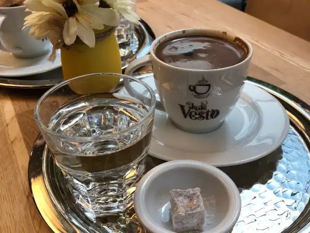 Kafe Vesto'nin yemek ve ambiyans fotoğrafları 16