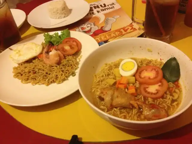 Gambar Makanan Mie Persis TELAP 12 5