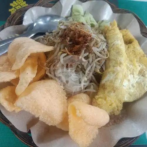 Gambar Makanan Ketoprak Jakarta Dan Gado Gado Bu Yuyun , Tukad Balian 12