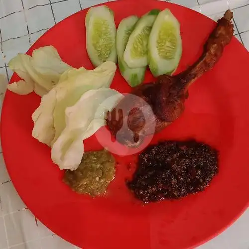 Gambar Makanan Nasi Bebek Kaw Kaw, Jl.Hankam Raya, Depan Pasar Lama/Semi Induk, Pondok Gede 4