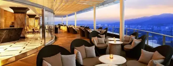 The 18th Restaurant & Lounge - The Trans Luxury Hotel