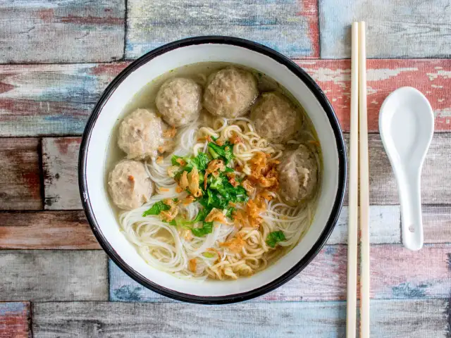 Bakso Cinta (Siswazah Corner)