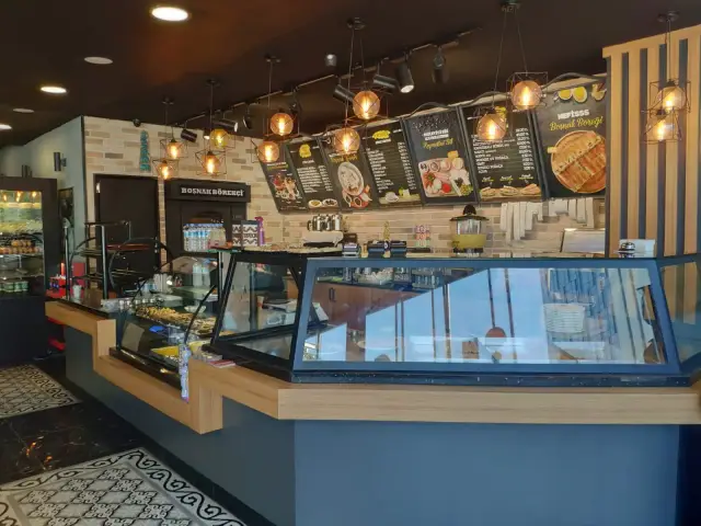 Boşnak Börekçi Cafe'nin yemek ve ambiyans fotoğrafları 5