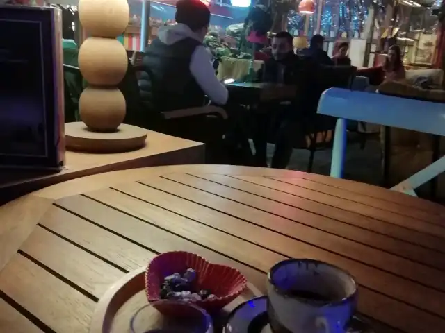 Dut Dibi Cafe & Nargile'nin yemek ve ambiyans fotoğrafları 12