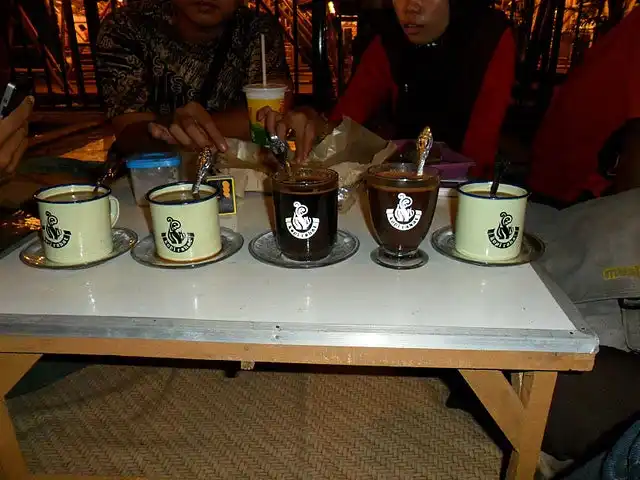 Kedai Kopi 'RAHAT'