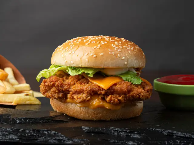 Chicker's Fried Chicken & Burger'nin yemek ve ambiyans fotoğrafları 1