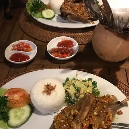 Gambar Makanan Warung JB (Jambangan Bali) 19