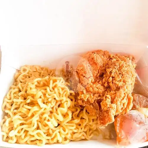 Gambar Makanan Golden Chicken, Demang Lebar Daun 16