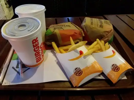 Gambar Makanan Burger King Discovery Shopping Mal 19