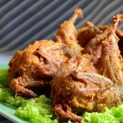 Gambar Makanan Lalapan Ayam Laos Pak Cuk Malang 2