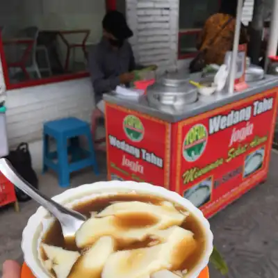 Wedang Tahu