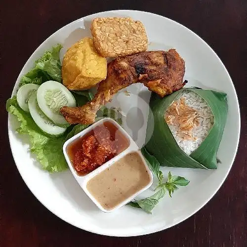 Gambar Makanan Nasi Uduk Ayam Tulang Lunak Pak Eddy, Kebon Sirih Timur 7