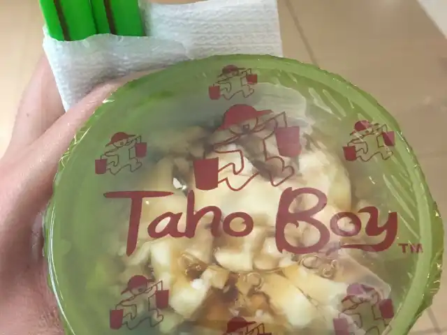 Taho Boy Food Photo 7