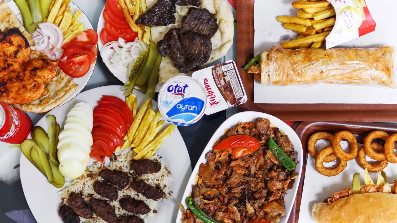 Taytıs'ın Yeri Restaurant & Cafe