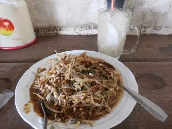 Gambar Makanan Lontong Balap Pak Gendut 15