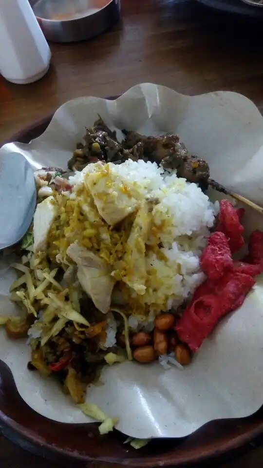 Gambar Makanan Warung Pradnyani Babi Guling Khas Bali 6
