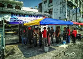 Deen Maju Nasi Dalca Ayam Berempah