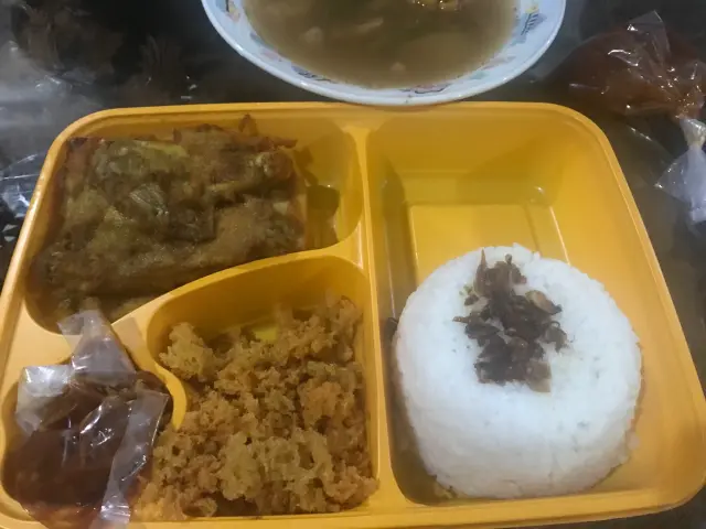 Gambar Makanan Ayam Goreng Borobudur 2