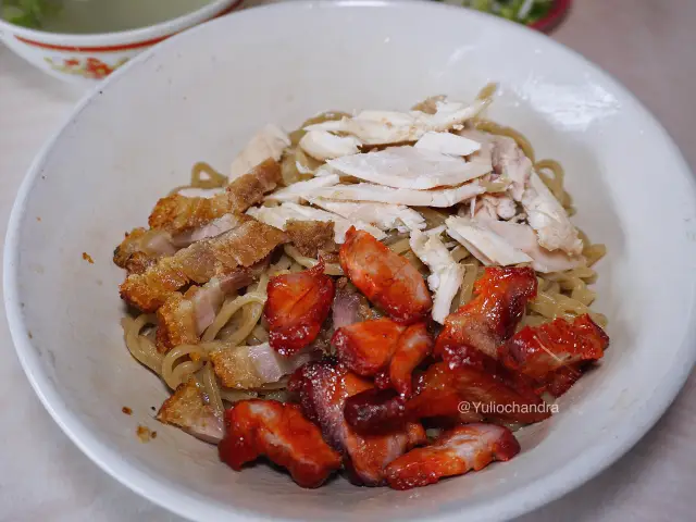 Gambar Makanan Bakmi Aheng Mangga Besar 4